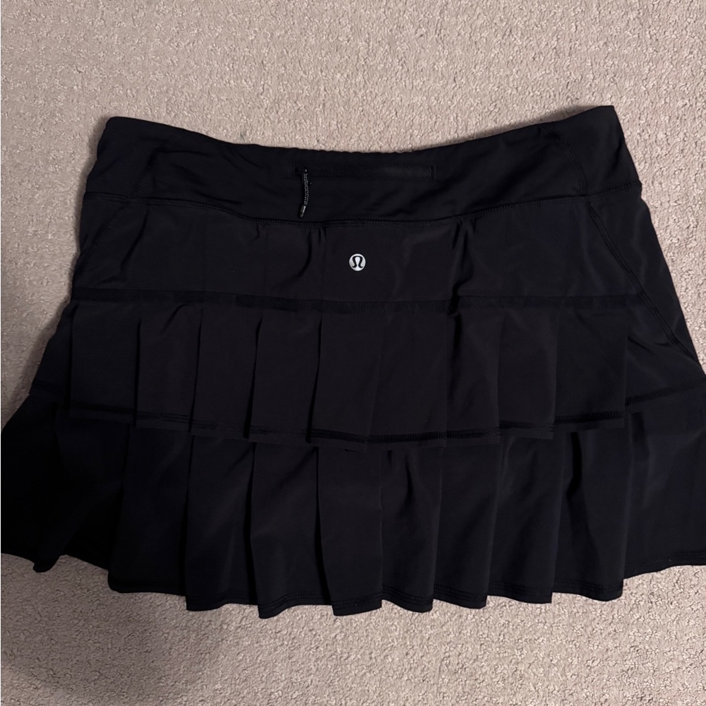 lululemon athletica Black Tiered Mini Skirt